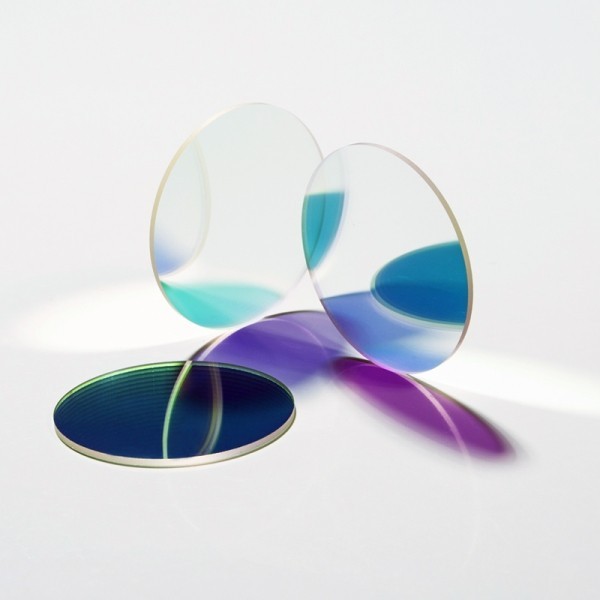 激光鏡片對(duì)濾光片生產(chǎn)提出新的嚴(yán)格要求 激光鏡片對(duì)濾光片生產(chǎn)提出新的嚴(yán)格要求