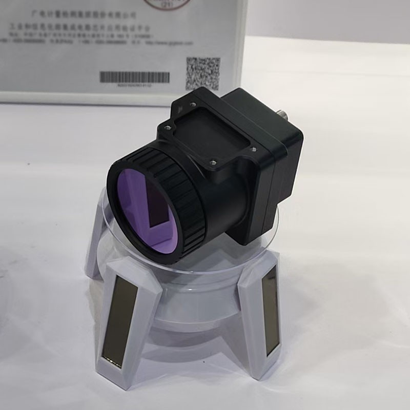 車載紅外攝像頭濾光片簡介 車載紅外攝像頭濾光片簡介